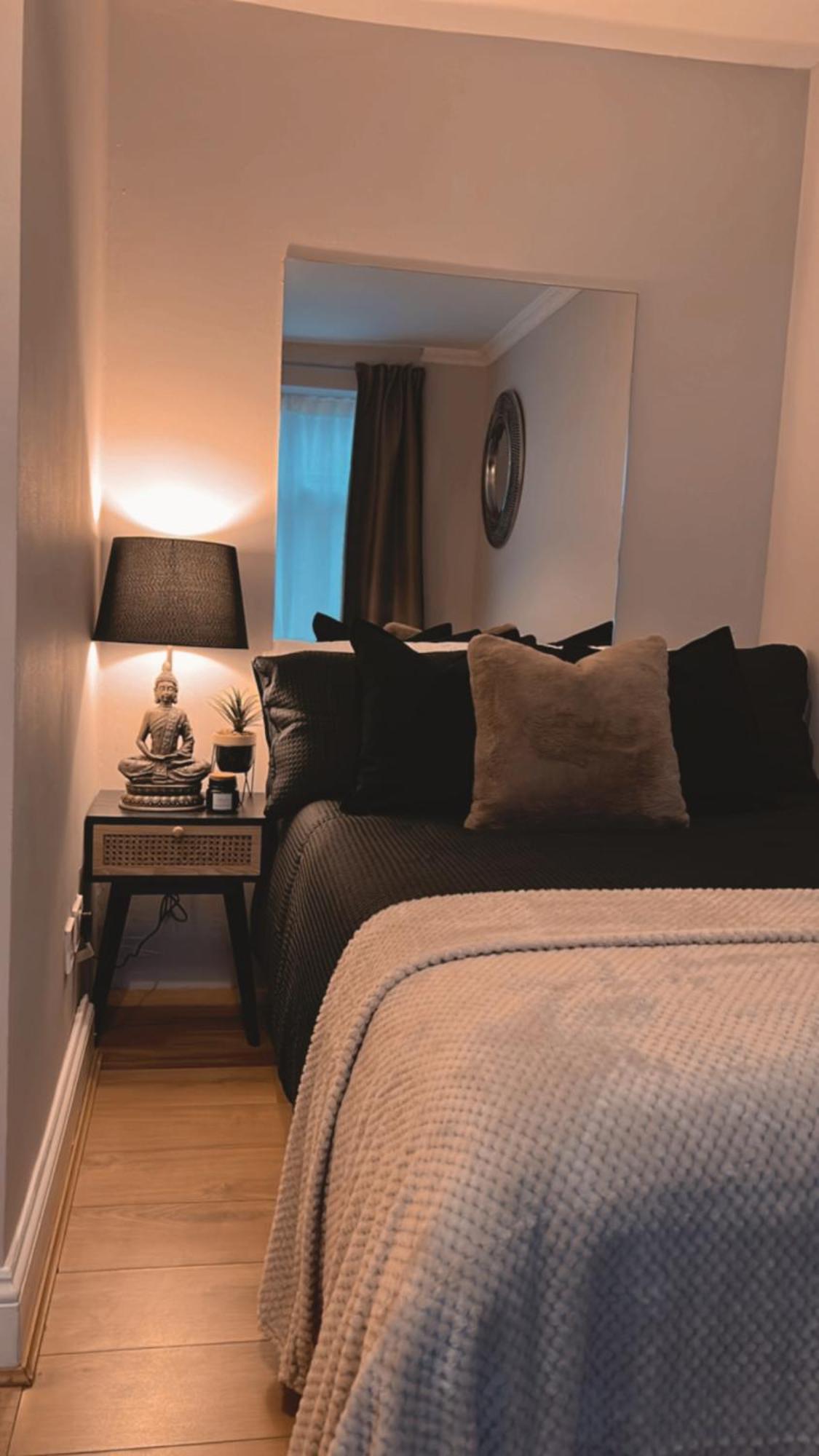 London Property Apartments For Up To 6, Next To Big Ben & London Eye エクステリア 写真
